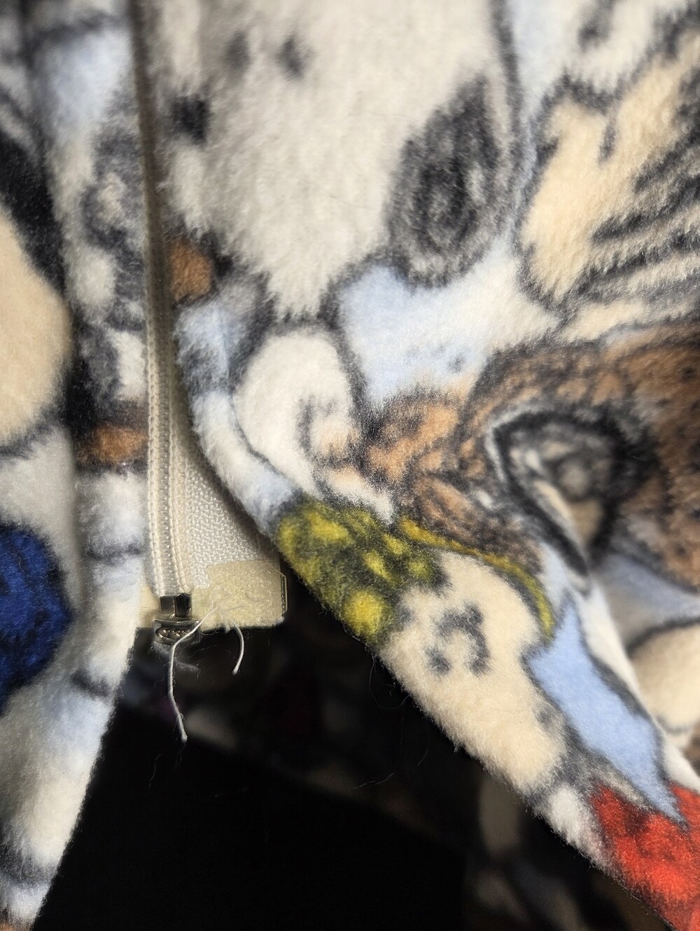 Handmade "Peanuts" Fleece Robe M/L - Picture 5 of 7